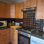 2 Bed In The Heart Of Stoke Newington