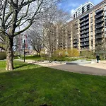 Modern 2 Bedroom Secured Flat