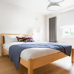 Stunning Views, Top Floor Flat