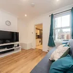 Charming Period Home Near Surbiton With Garden