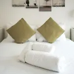 Elegant 1Br Apartment Near Central London