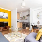 The Aldgate Flat