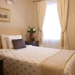 Fielding Hotel