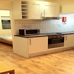 Lyall Apartment Hotel