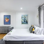 2 Bedroom