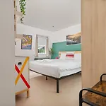 Guestready - Artsy Penthouse In Heart Of The City