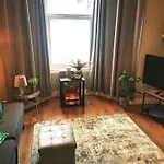 1-Bed Victorian Gf Apartment In London