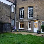 Manor Court