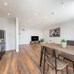 8 - West London Brand New Loft