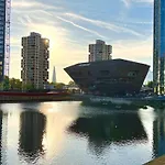 Canada Water 2Bedroom Apartment
