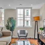 Mysquare One Bedroom Apartment Holborn In Chancery Lane