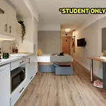Student Only Zeni London Wembley Studios