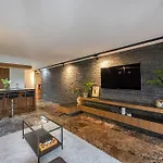 Deluxe 2-Bed Apartment With 24 Hour Security & Private Terrace