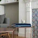Stylish 2Br Home In West Kensington , 4 Guests