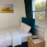 The Chapter- Knightsbridge Suites
