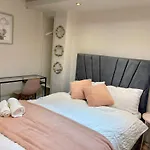 Shoreditch Rooms - Apartments And Rooms In The City