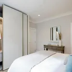 Spacious 4 Bed Flat