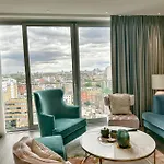 Luxury 2Br Next Tower Bridge