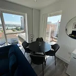 Single Bed In Shared Apt Greater London Gem Near O2 Arena & Thames With Free Parking