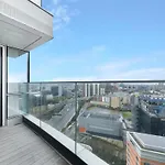 Spectacular High View Apartment