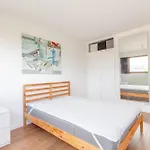 Unique Spacious Central 3 Bedroom With Rooftop Terrace
