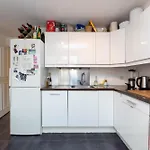 Battersea 2 Bedroom Flat
