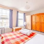 Lovely Victorian Flat For 6 In Stoke Newington