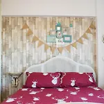 Beautifully Decorated Contemporary 2 Bedroom Flat