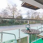 Minimal Studio With Views Over Battersea Park