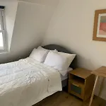 Spaciously Renovated 2Bd Flat - Camden