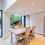 Secluded & Serene 3Bd Family Home - Wandsworth!