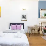 Modern 1 Bedroom Near Kensington High Street