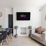 2Bed1Bath Modern Duplex Apartment Next To Queens Park Station