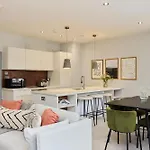 The Putney Retreat - Charming 2Bdr Flat