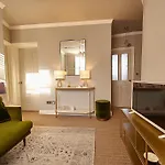 Lovely 2 Bed Apartment In Shoreditch On Quiet Side Street