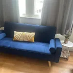 Charming 1-Bed Apartment In London