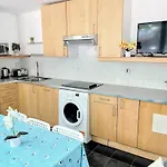 Fab 3-Bed 3-Bath Duplex Oxford Street, Regents Park, Fitzrovia W1