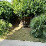 Modern, Spacious 1 Bedroom Garden Flat Sw18