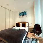 Apartments Next To The O2 Arena 10