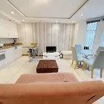 2 Bed Apartment In Central London