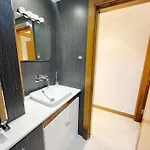 2 Bed Apartment In Central London