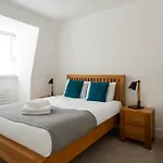 Victoria - Vincent Square By Viridian Apartments