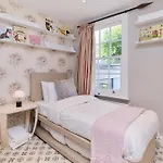 The Chelsea Retreat - Outstanding 5Bdr House With Garden