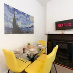 Cozy Apartment In The Heart Of Fulham, London
