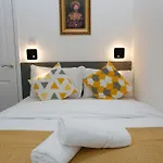 New Luxury Apartments In Central London Next To Shops, Cafes, Bars & Metro
