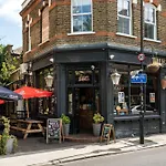 Sunny 2B-1B Flat Nr Borough Market, Central London