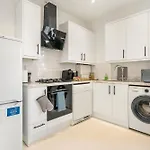 2025 Award Winning - 2 Bedroom Luxury Apartment Next To Wembley Stadium