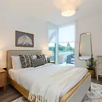 The Tottenham Retreat - Homely 2Bdr Flat With Balcony