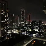 Apartment In Canary Wharf