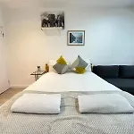 Comfortable Studio Apartment Harrow Road